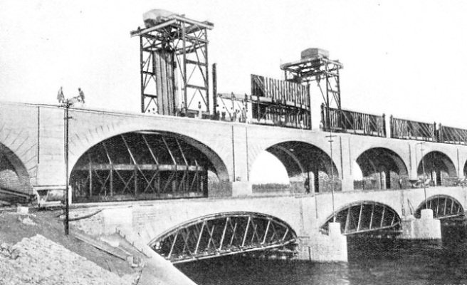TWO DECKS, OR ROADWAYS, are built on the Lloyd Barrage, which crossed the River Indus
