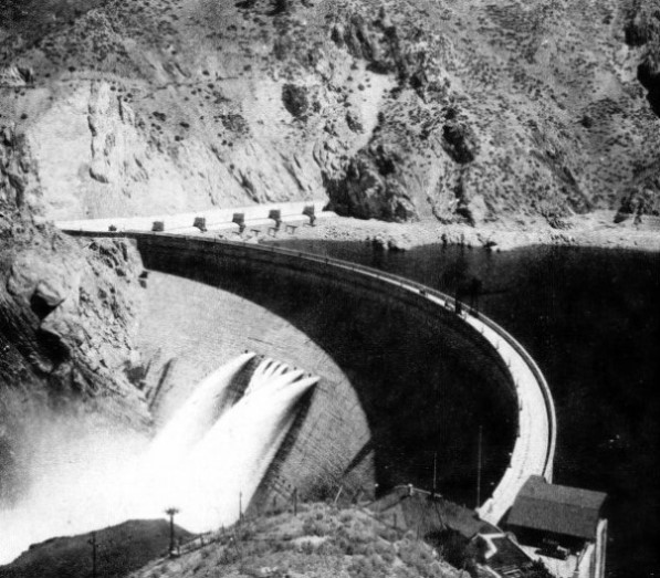 TWENTY-FIVE OUTLETS are provided in the Arrowrock Dam